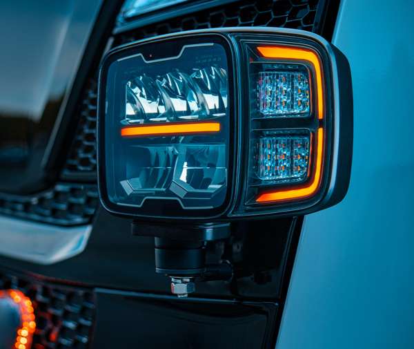 ❄️ Phare LED chauffant STRANDS Siberia HI-LO – Gauche / Droite